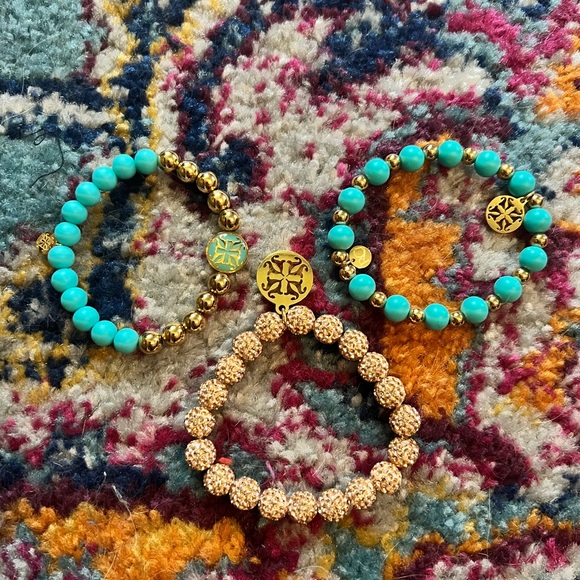 6 rustic cuff bracelets - Picture 5 of 7